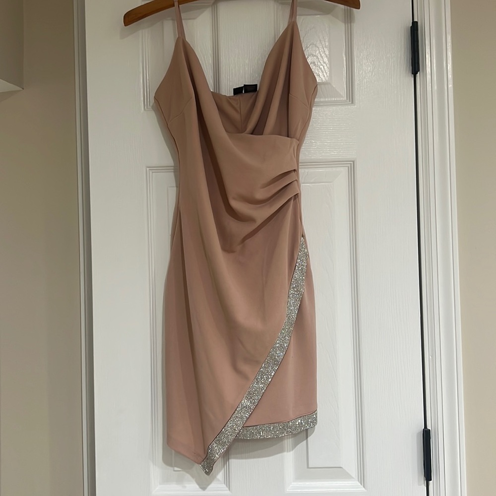 NWOT Windsor dress